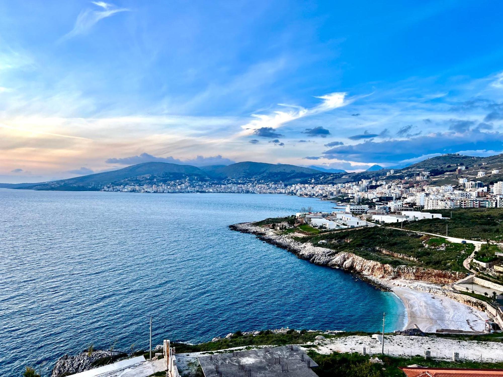 Redi'S Seaview Apartments Sarande Exterior photo