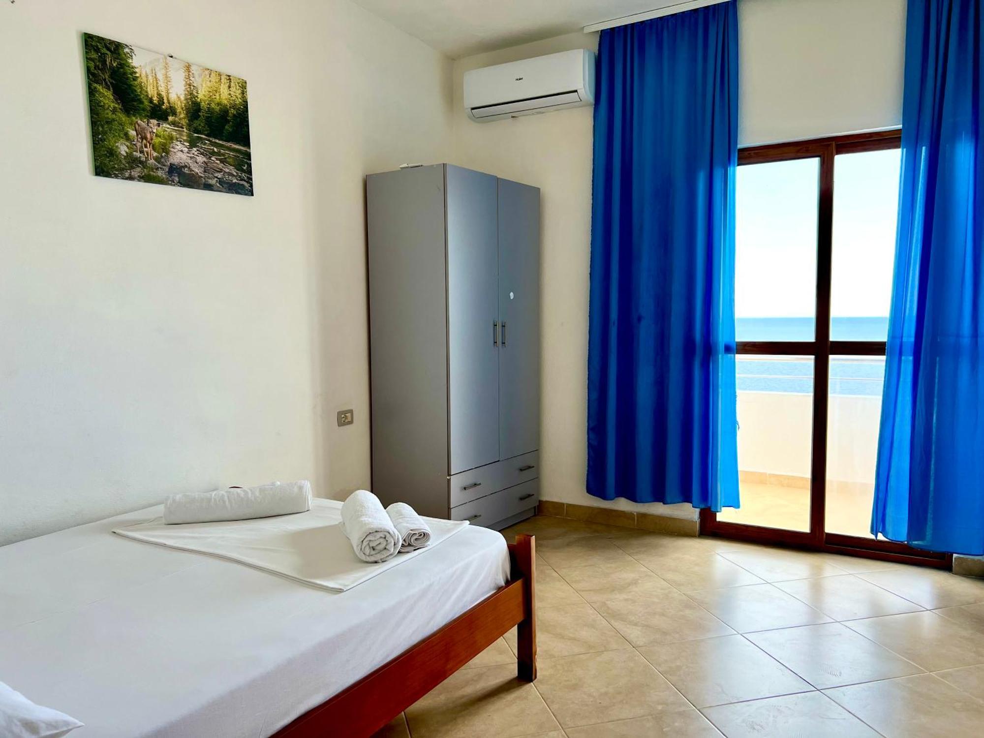 Redi'S Seaview Apartments Sarande Exterior photo
