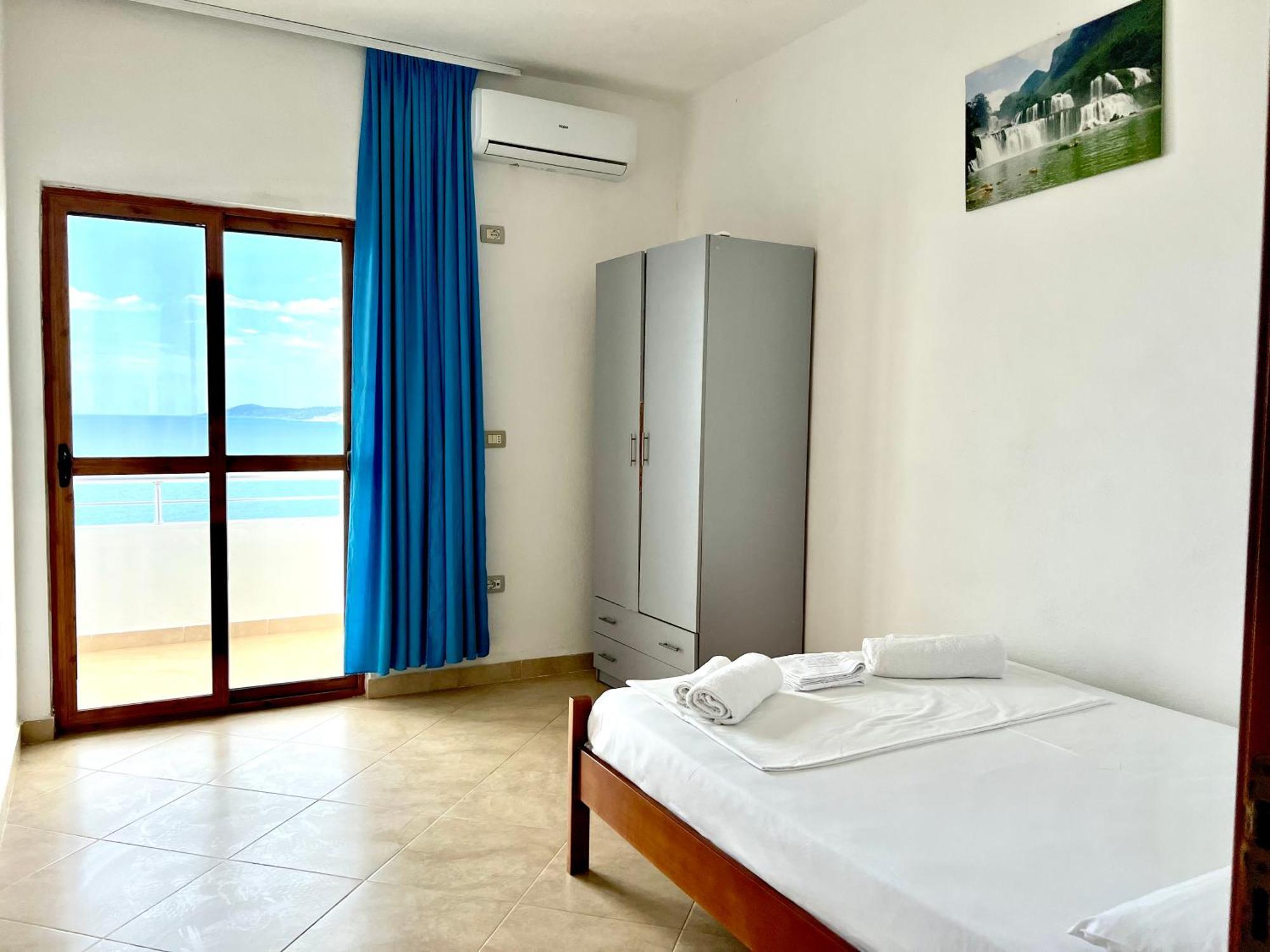 Redi'S Seaview Apartments Sarande Exterior photo