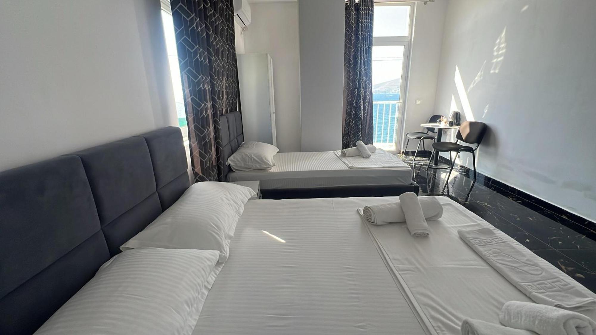 Redi'S Seaview Apartments Sarande Exterior photo